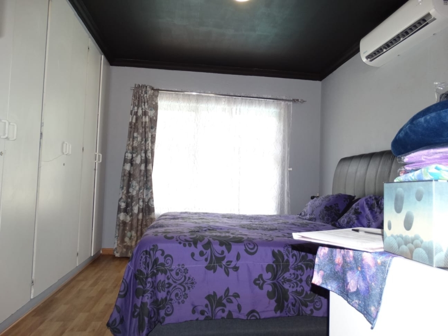 3 Bedroom Property for Sale in Geelhoutpark North West